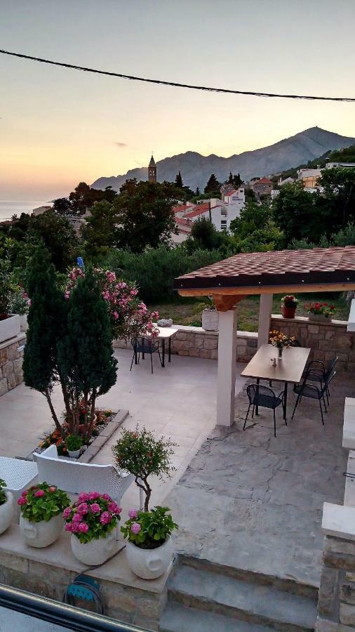 Apartmani Dalmacija Brela Exterior foto