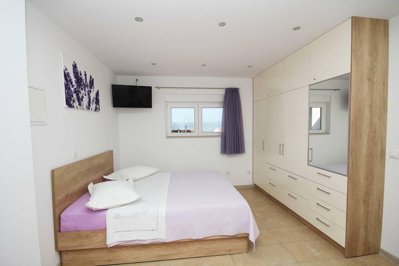 Apartmani Dalmacija Brela Exterior foto