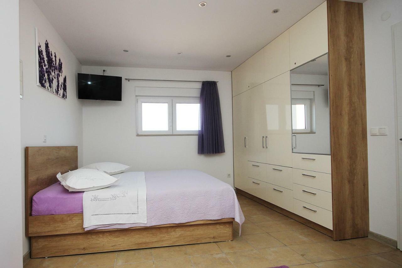Apartmani Dalmacija Brela Exterior foto